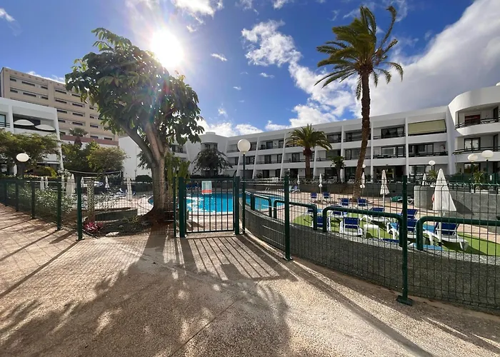 Dream Americas Iconic Pearl Apartment