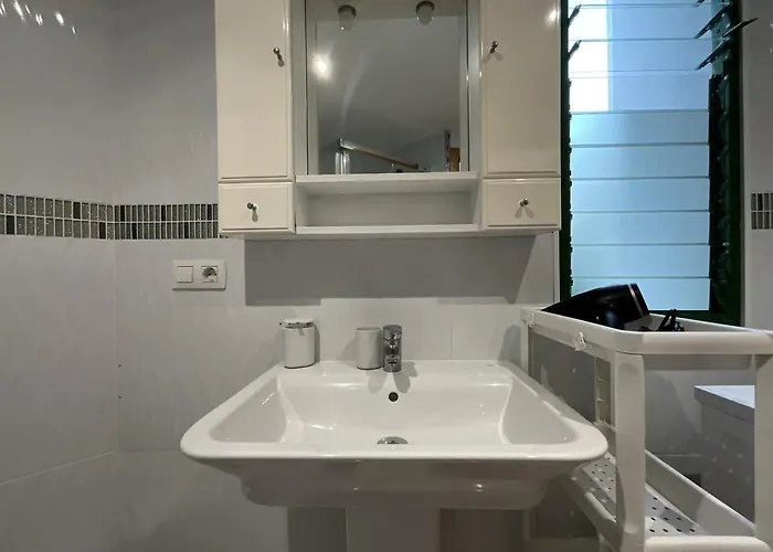 Dream Americas Iconic Pearl Apartment *